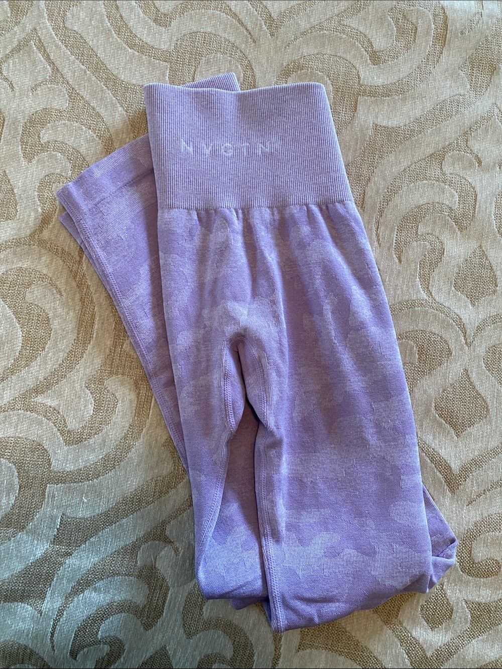 NVGTN Lavender Camo Seamless Leggings Size S High Rise Gym Yoga - Picture 6 of 11